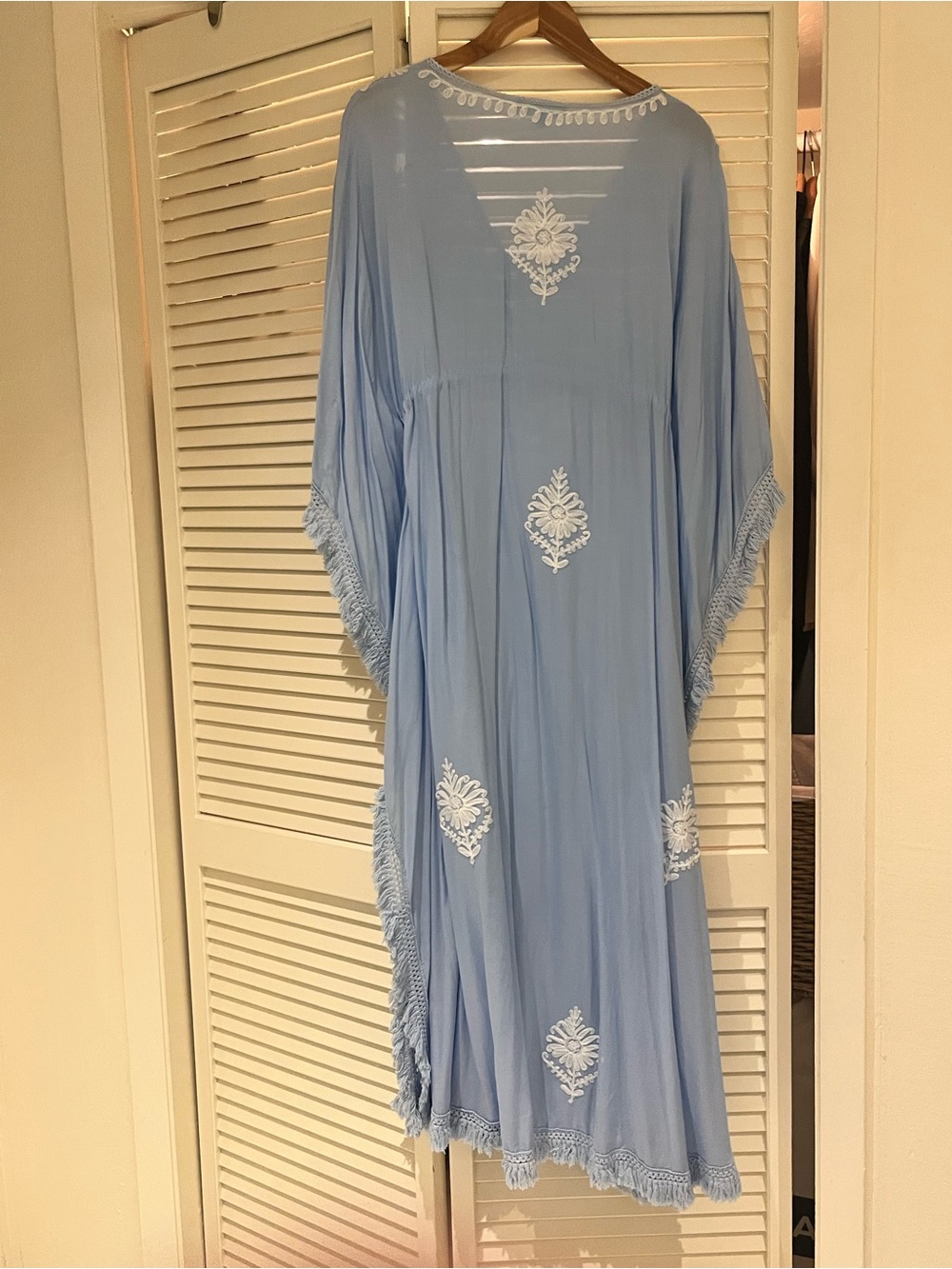 MELISSA ODABASH Light Blue Embroidered Kaftan Dress